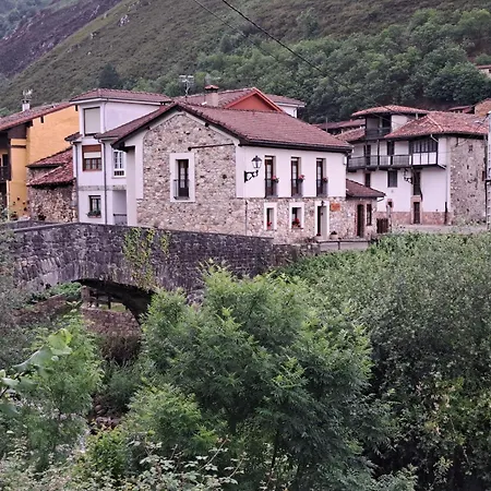 El Puente De Agues Country house